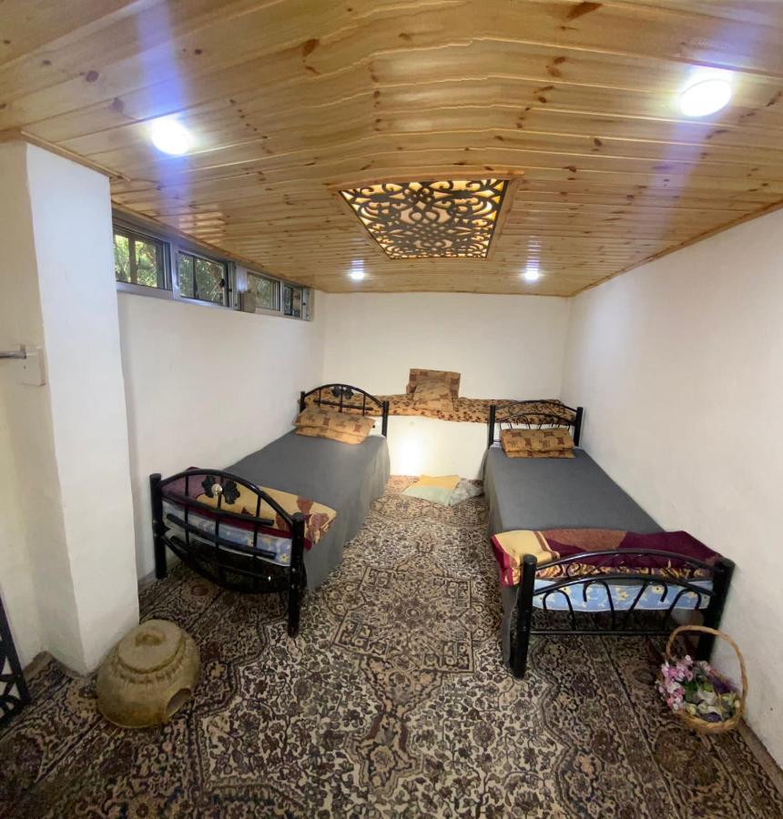 Oak Farm مزرعة الملّول Guest House ‘Ajlūn Exterior foto
